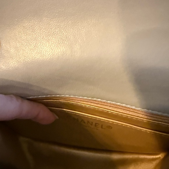 CHANEL 2022 mini pearl crush grey flap quilted handbag - Picture 5 of 11